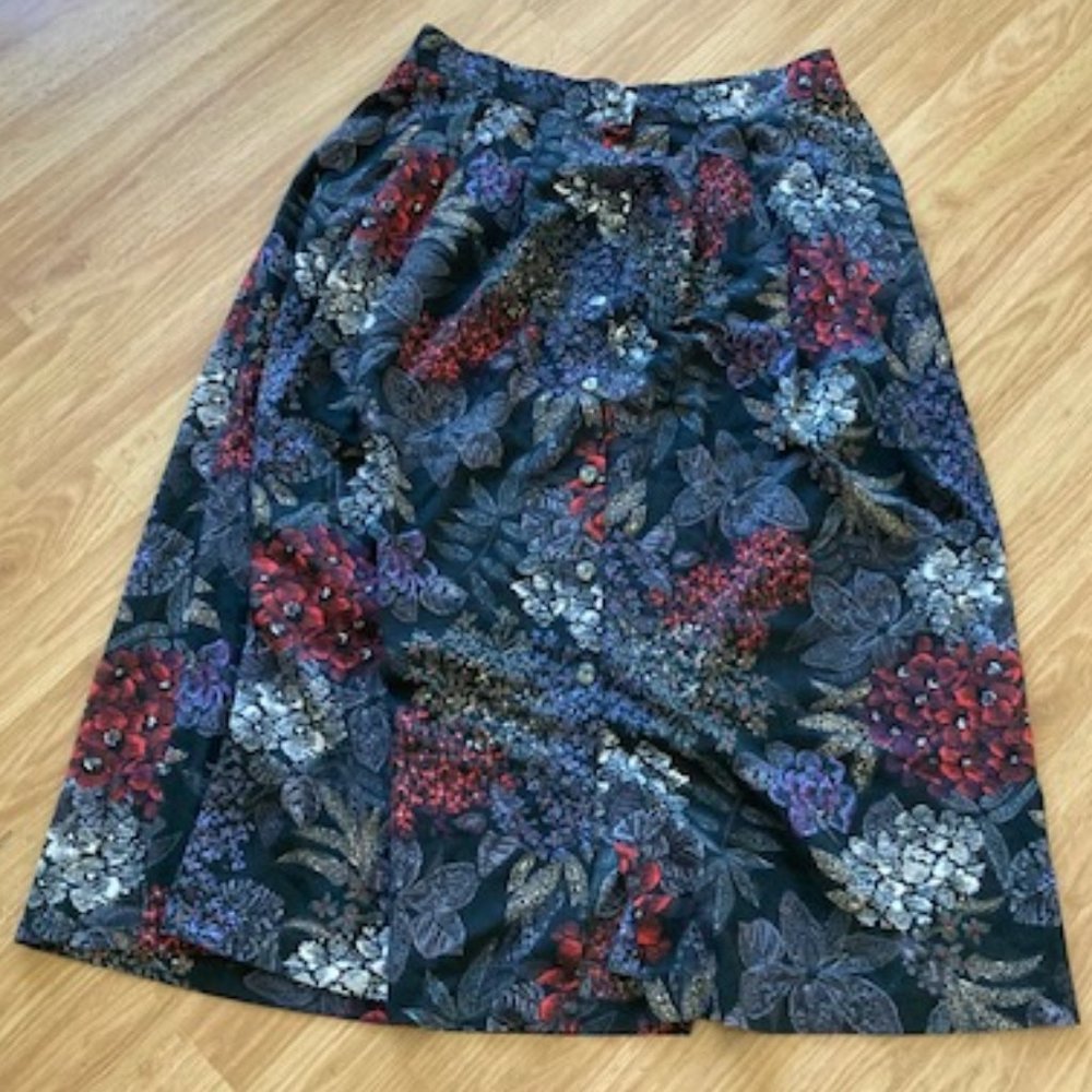 Vintage Floral Pleated Button-up Maxi Skirt (3 for $12)